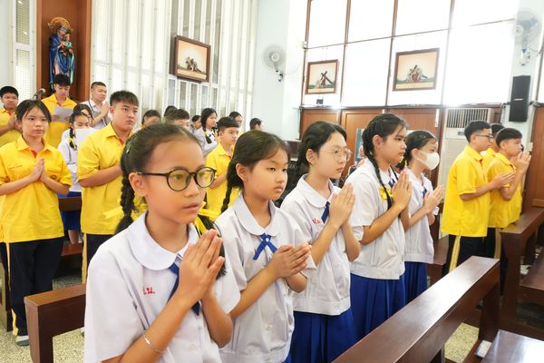 โรงเรียนปรีชานุศาสน์